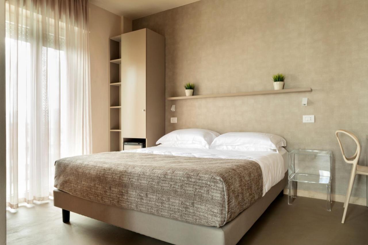 Hotel Bernard San Benedetto del Tronto Eksteriør billede